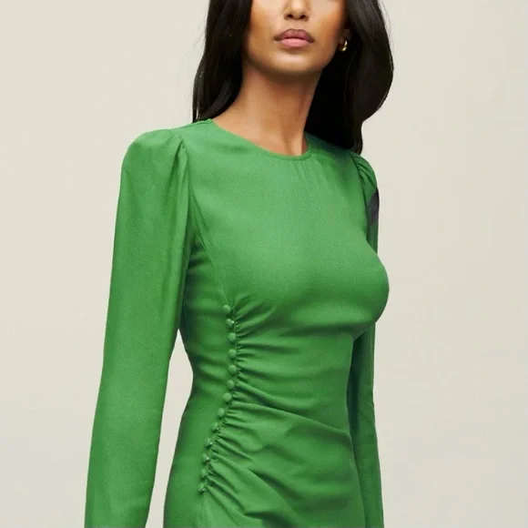 💚 Reformation, Kelly Green Freda Ruched Midi Dress - Picture 6 of 16
